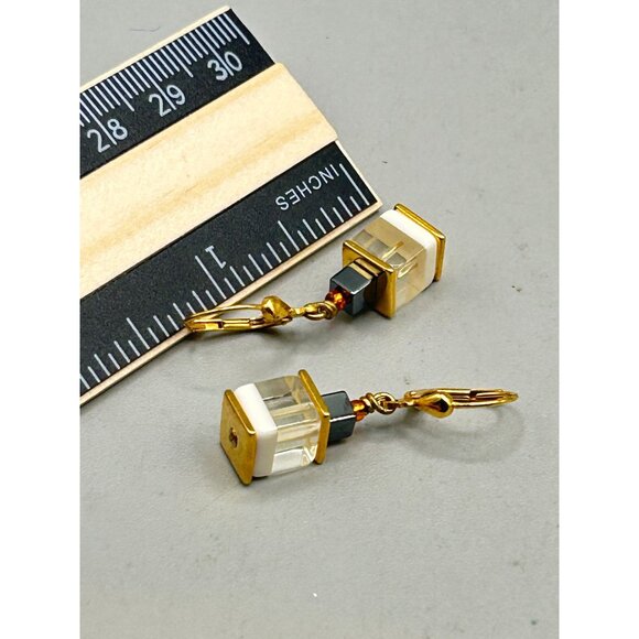 Vintage Gold Tone Art Glass Lever Back Earrings with Geometric Design - Picture 7 of 7